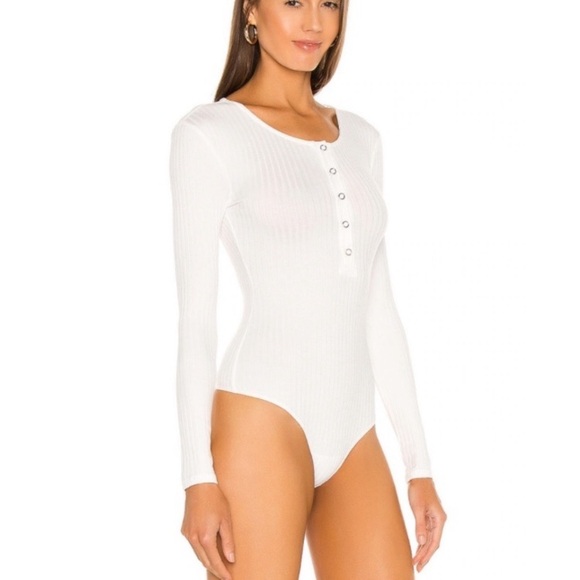 Lovers and Friends Lina White Bodysuit - Picture 2 of 11